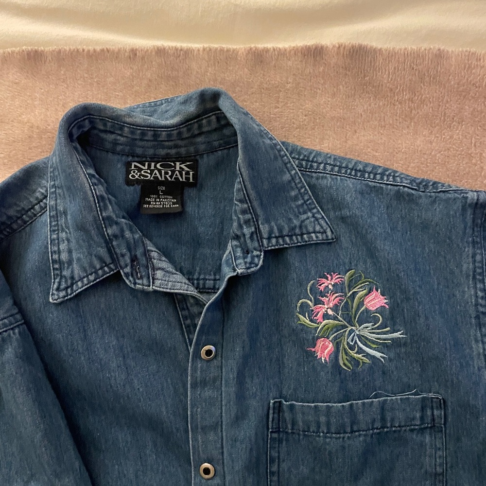 Vintage Nick&Sarah Denim Embroidered Shirt